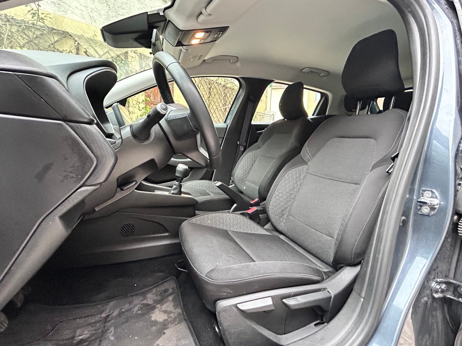 Renault clio V 1.0i 12V sce 65ch ” Limited “