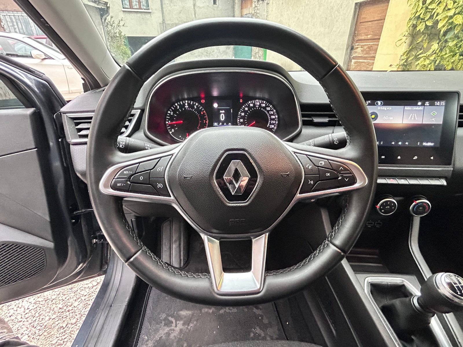 Renault clio V 1.0i 12V sce 65ch ” Limited “