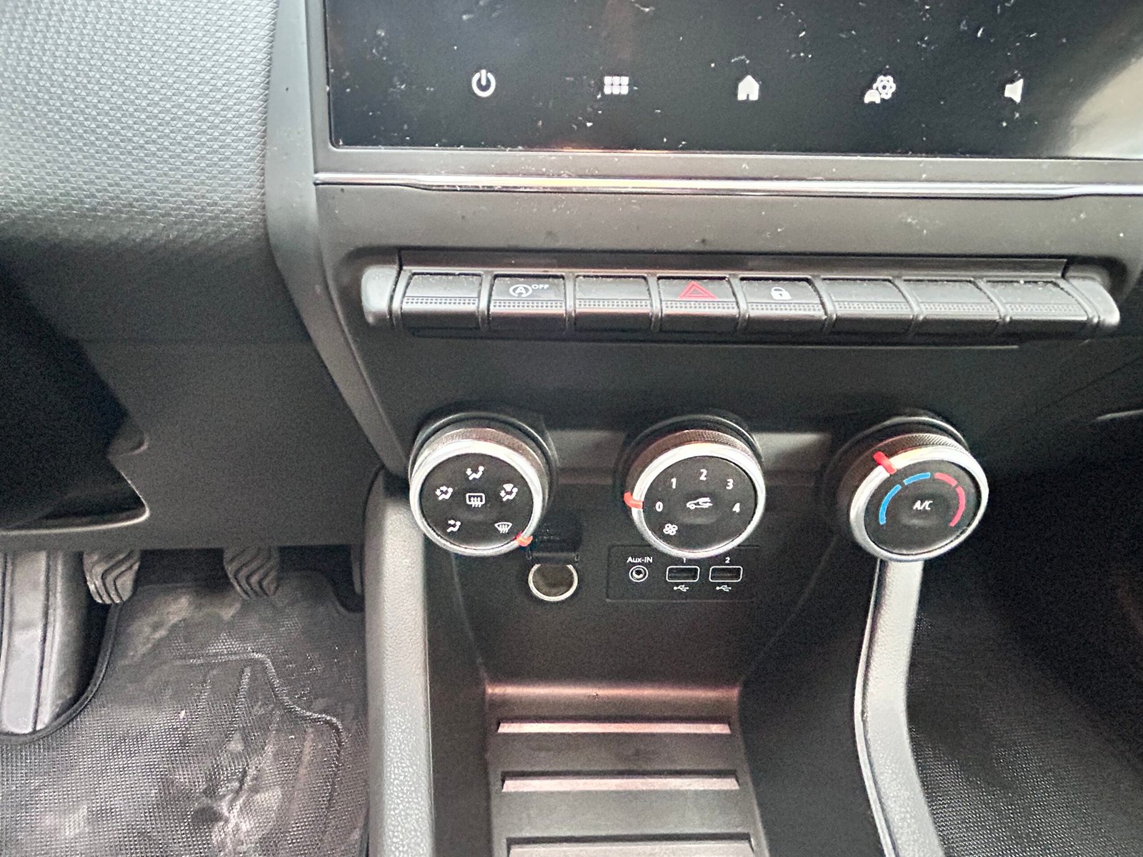 Renault clio V 1.0i 12V sce 65ch ” Limited “