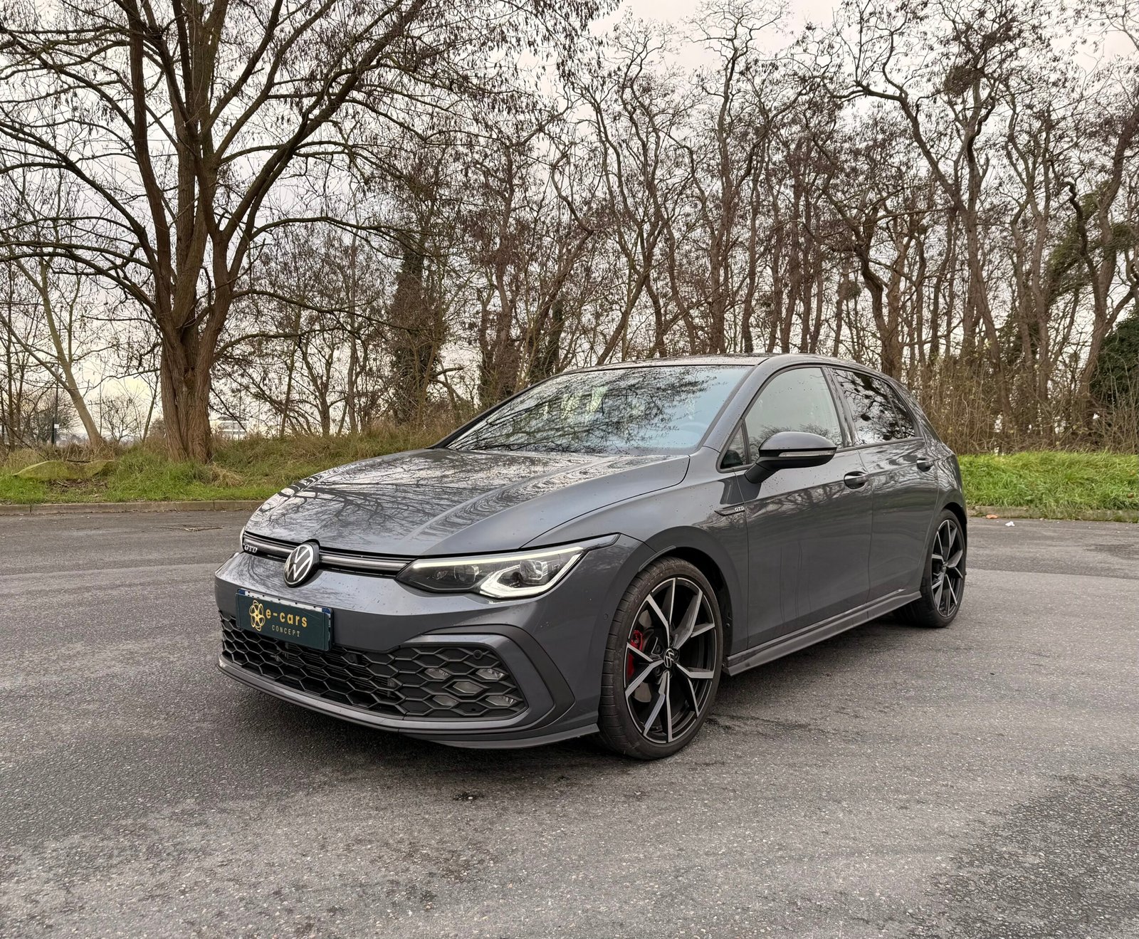 VOLKSWAGEN Golf VIII GTD 2.0 TDi 16V DSG7 200 cv Boîte auto