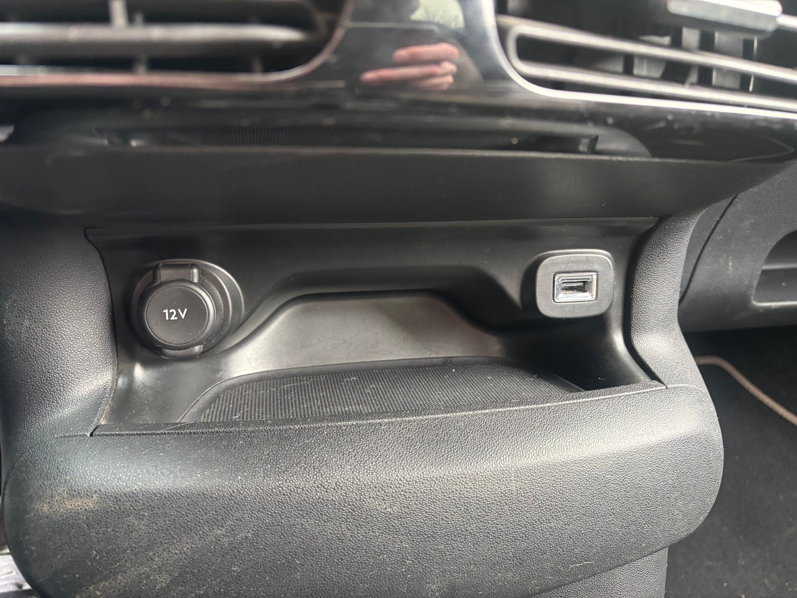 CITROËN C4 Cactus 1.2 e-THP 12V 110 cv SHINE