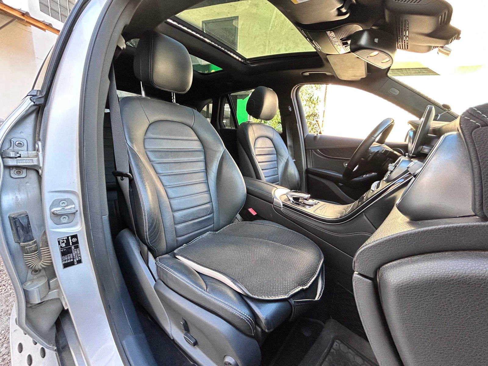 Mercedes Glc 250 D 4 matic 204ch ” BUSINESS EXÉCUTIVE “