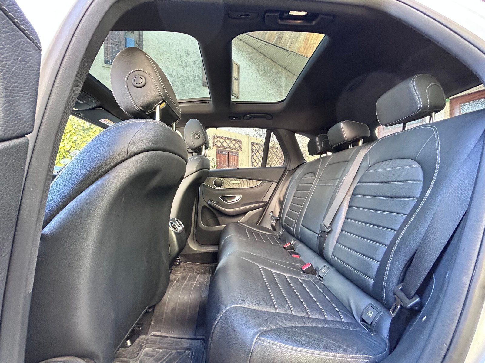 Mercedes Glc 250 D 4 matic 204ch ” BUSINESS EXÉCUTIVE “