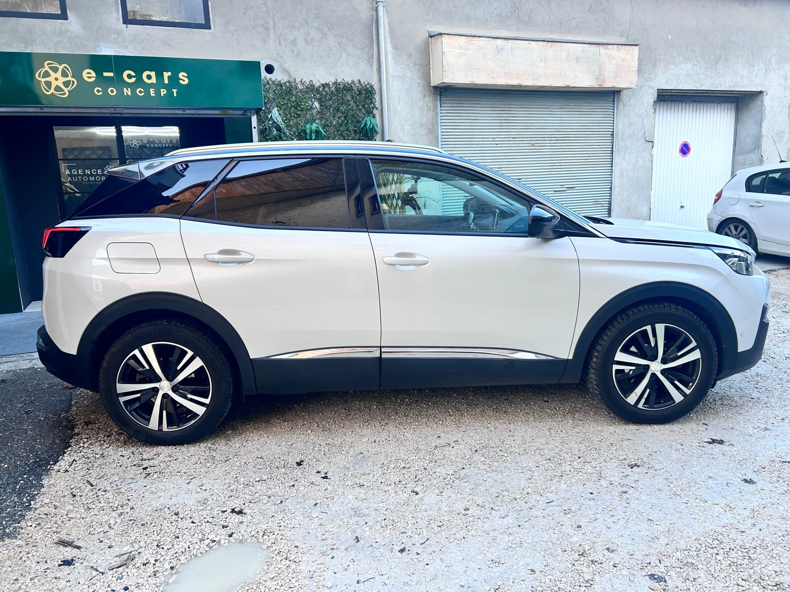 PEUGEOT 3008 II 1.5 bhdi 16V EAT6 S&S 130Ch ” Allure “