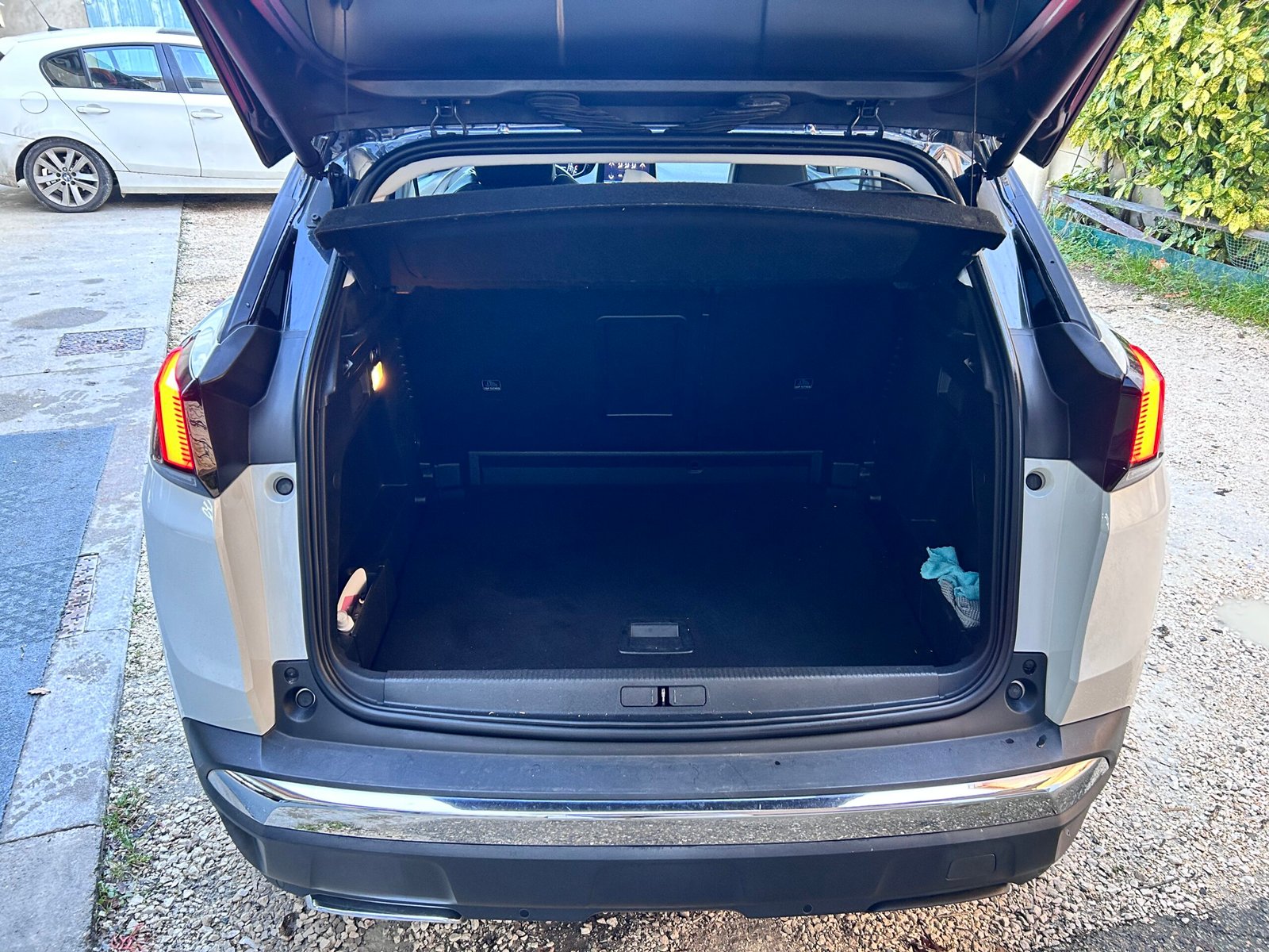 PEUGEOT 3008 II 1.5 bhdi 16V EAT6 S&S 130Ch ” Allure “