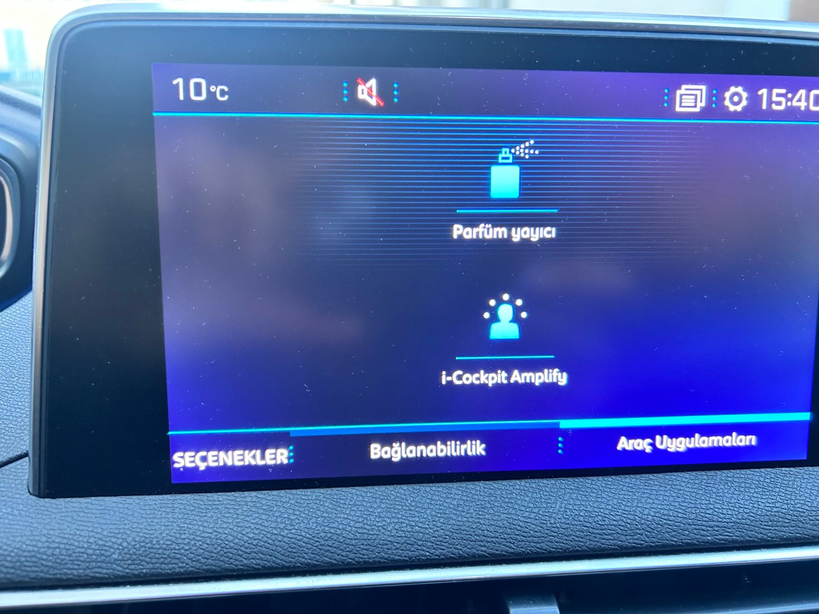 PEUGEOT 3008 II 1.5 bhdi 16V EAT6 S&S 130Ch ” Allure “