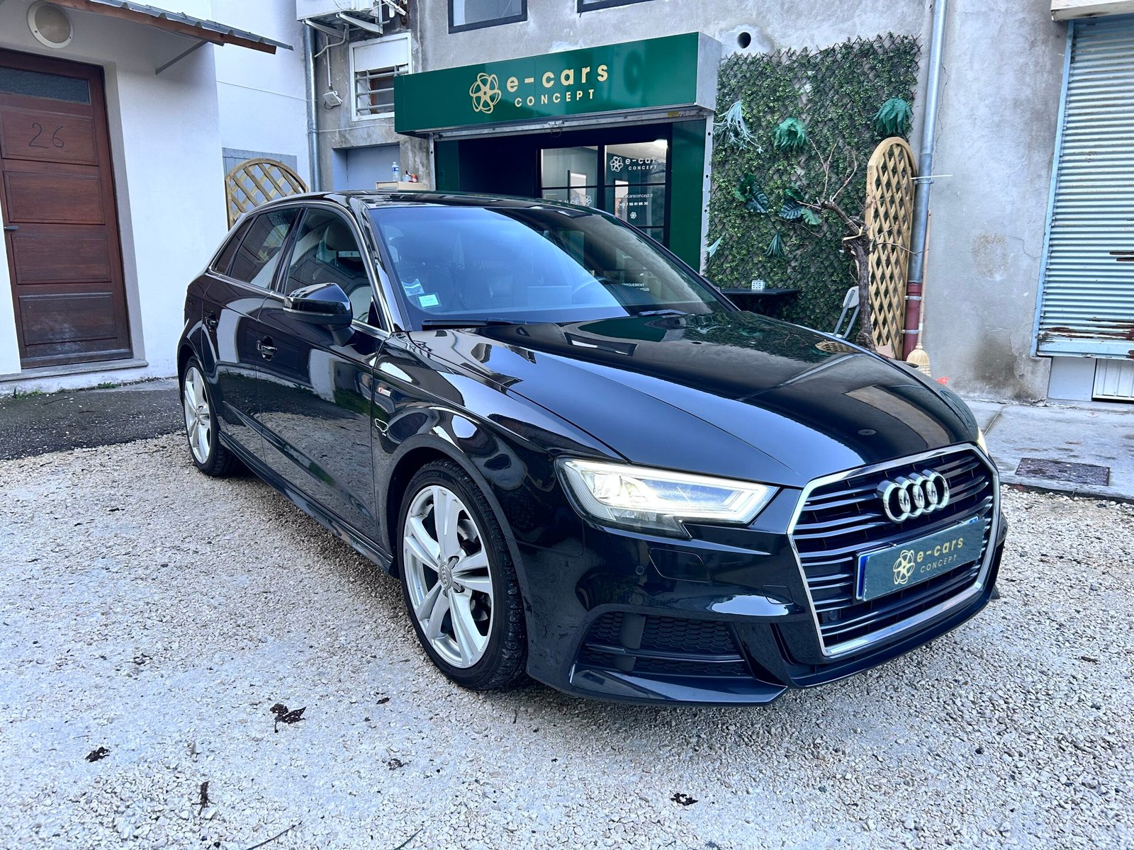Audi A3 2.0 Tdi 150 ch ” S LINE “