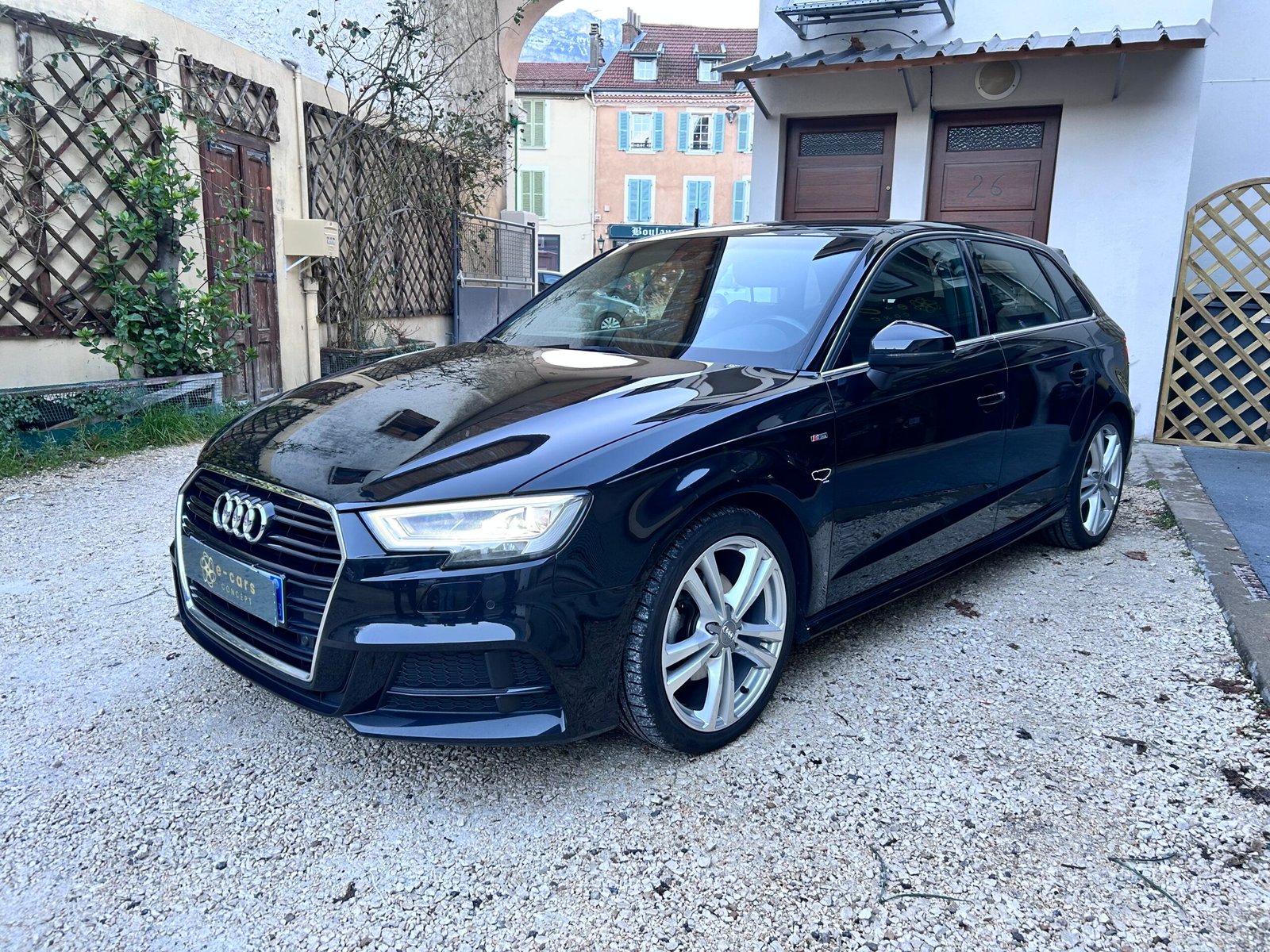 Audi A3 2.0 Tdi 150 ch ” S LINE “
