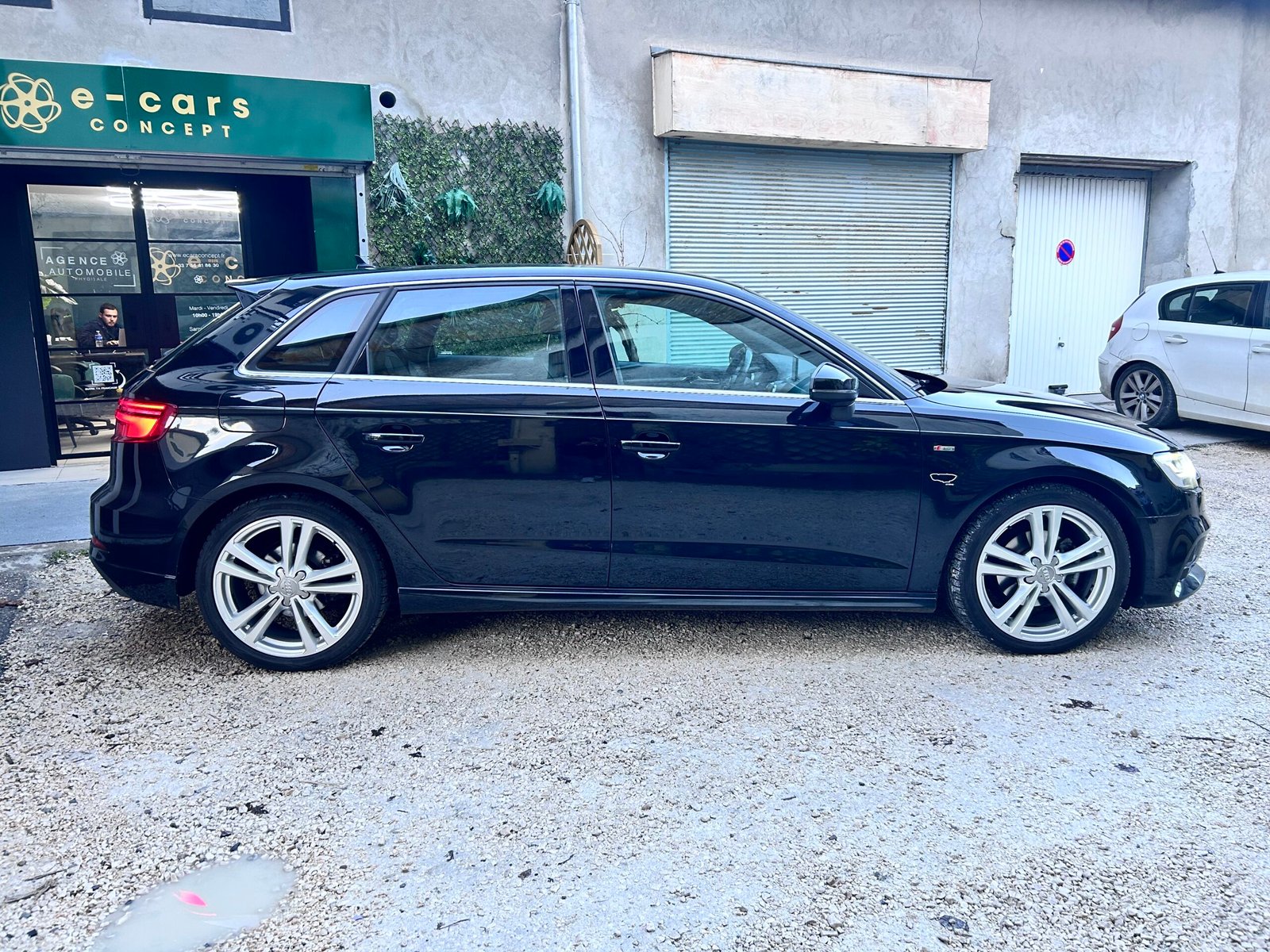 Audi A3 2.0 Tdi 150 ch ” S LINE “