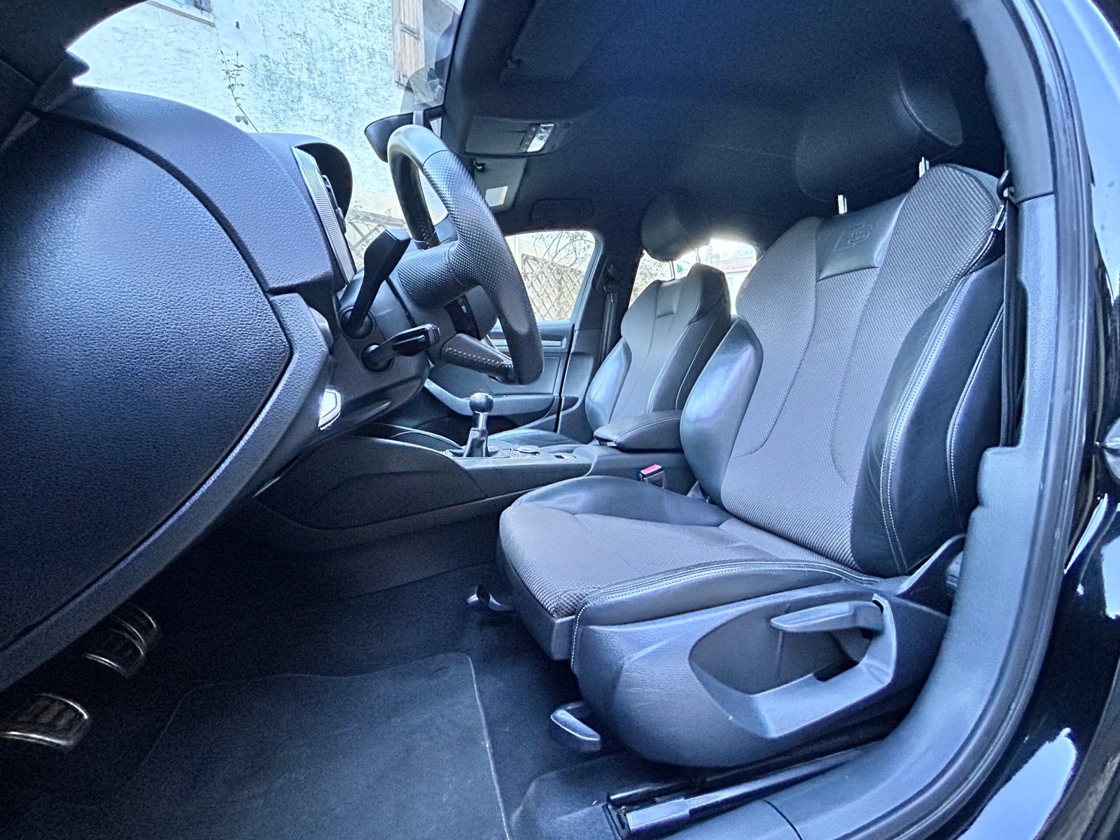 Audi A3 2.0 Tdi 150 ch ” S LINE “