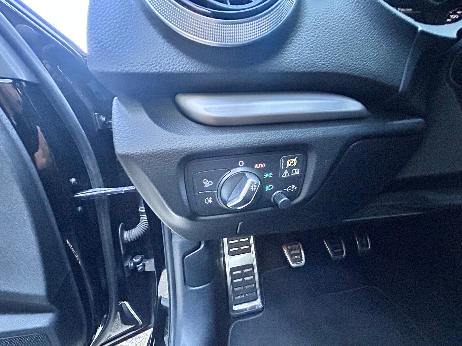 Audi A3 2.0 Tdi 150 ch ” S LINE “