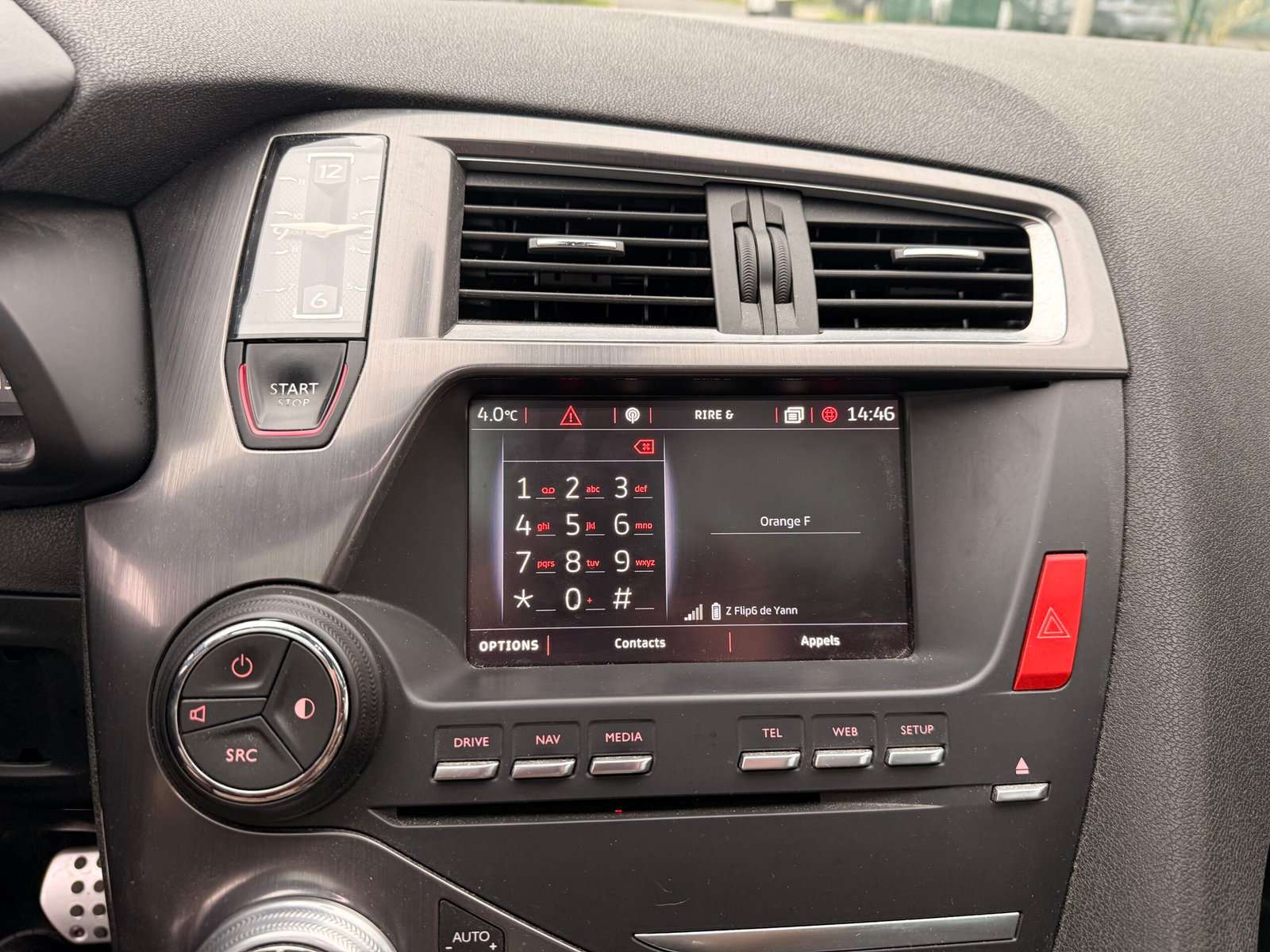 DS DS5 2.0 Blue HDi EAT6 181 cv Boîte auto