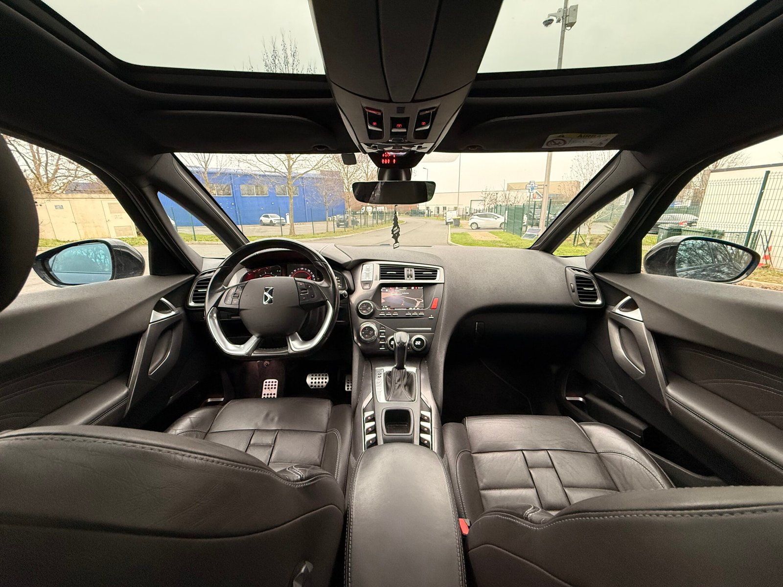 DS DS5 2.0 Blue HDi EAT6 181 cv Boîte auto