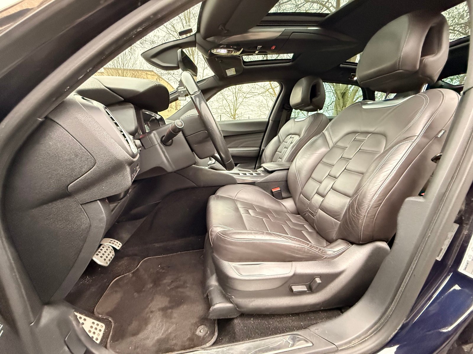 DS DS5 2.0 Blue HDi EAT6 181 cv Boîte auto