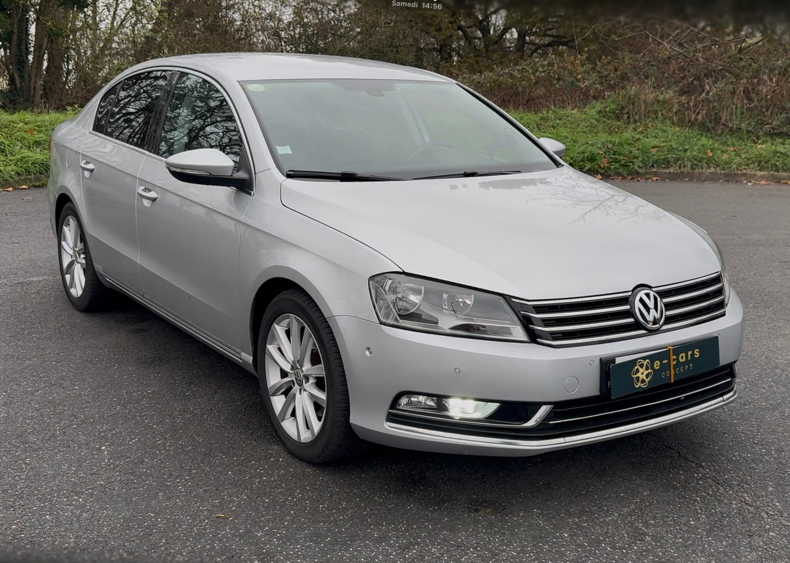 VOLKSWAGEN Passat (B7) « Carat » 2.0 TDI Bluemotion DSG6 140ch