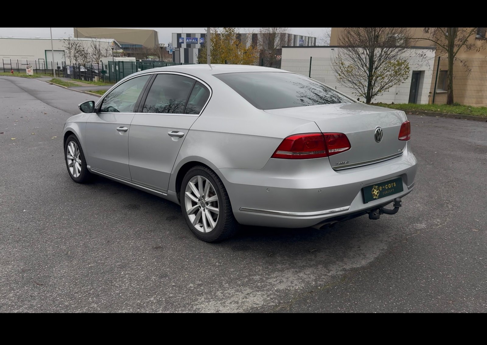 VOLKSWAGEN Passat (B7) « Carat » 2.0 TDI Bluemotion DSG6 140ch