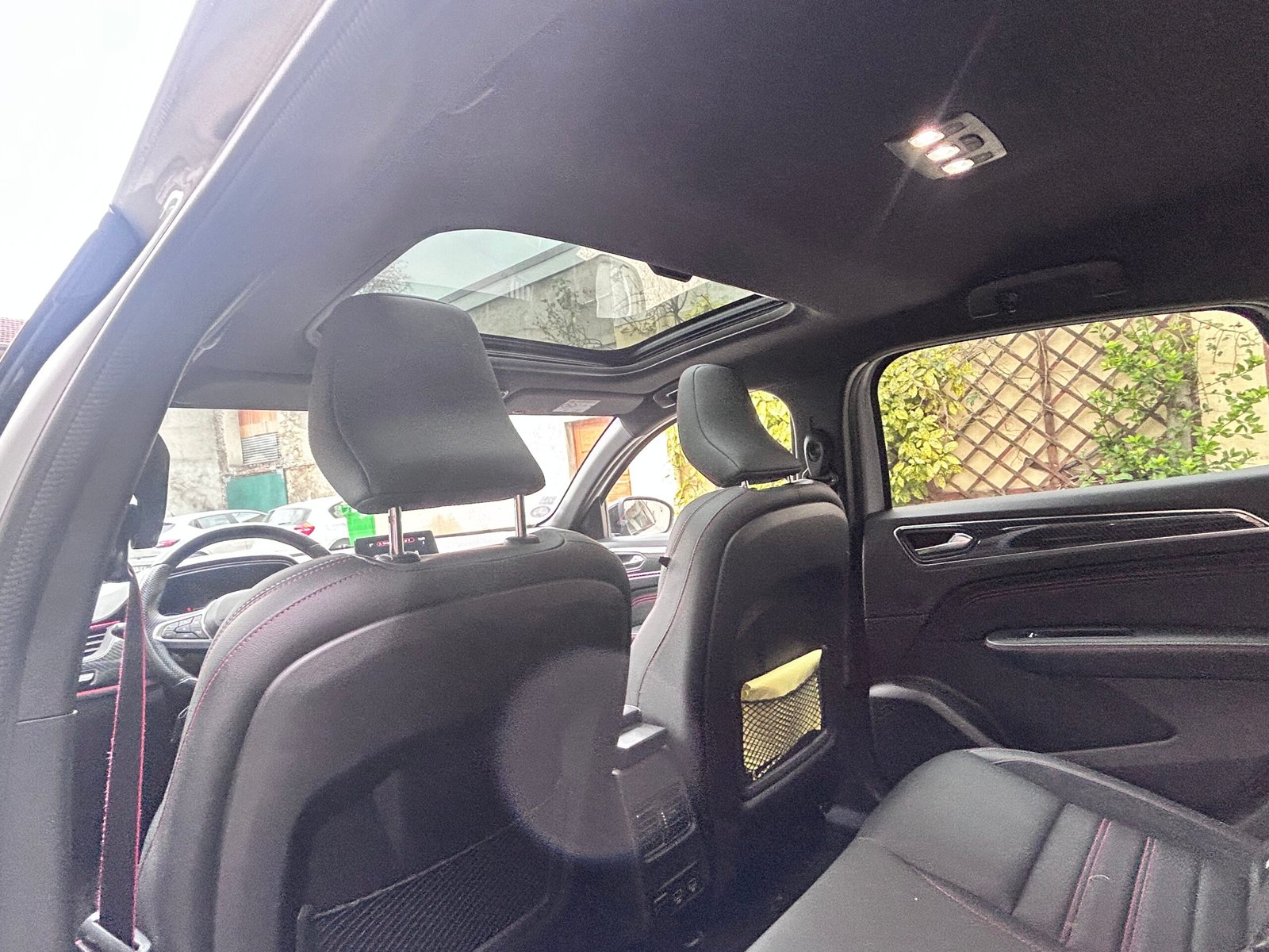 RENAULT ARKANA HYBRIDE S&S 145Ch “RS LINE”