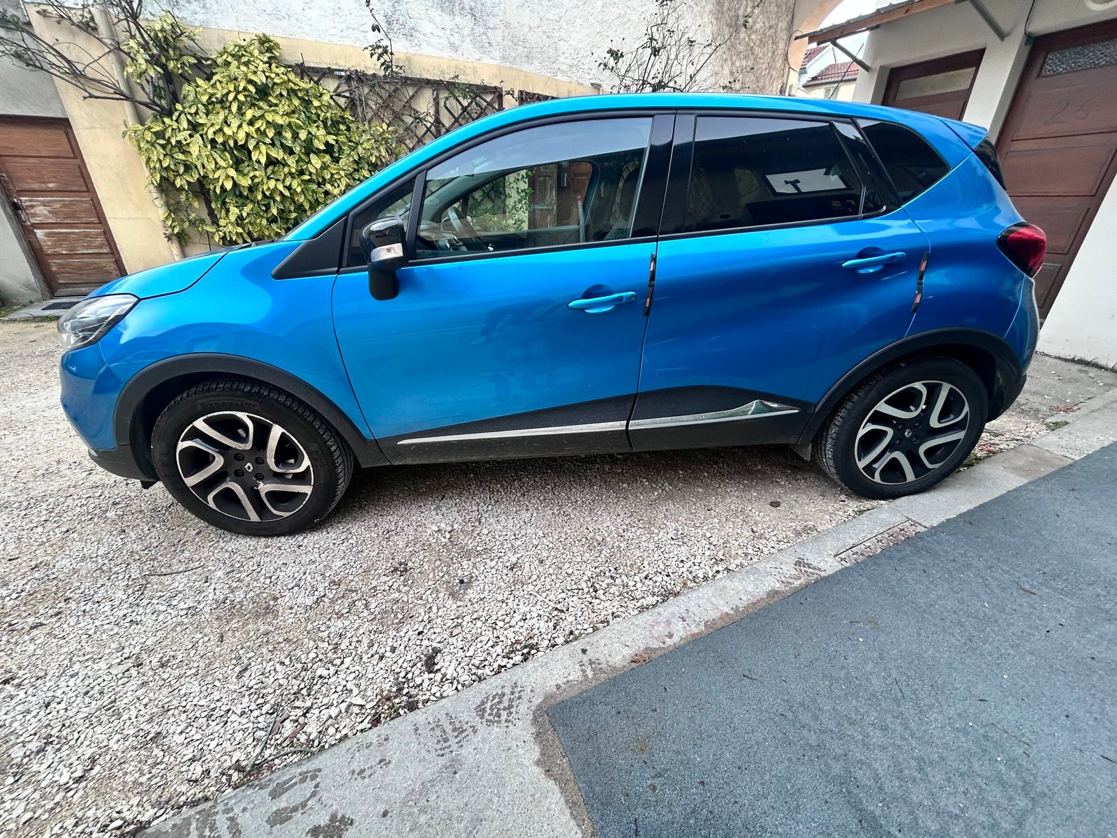 RENAULT CAPTURE 1.2 i 120 Ch “INTENS