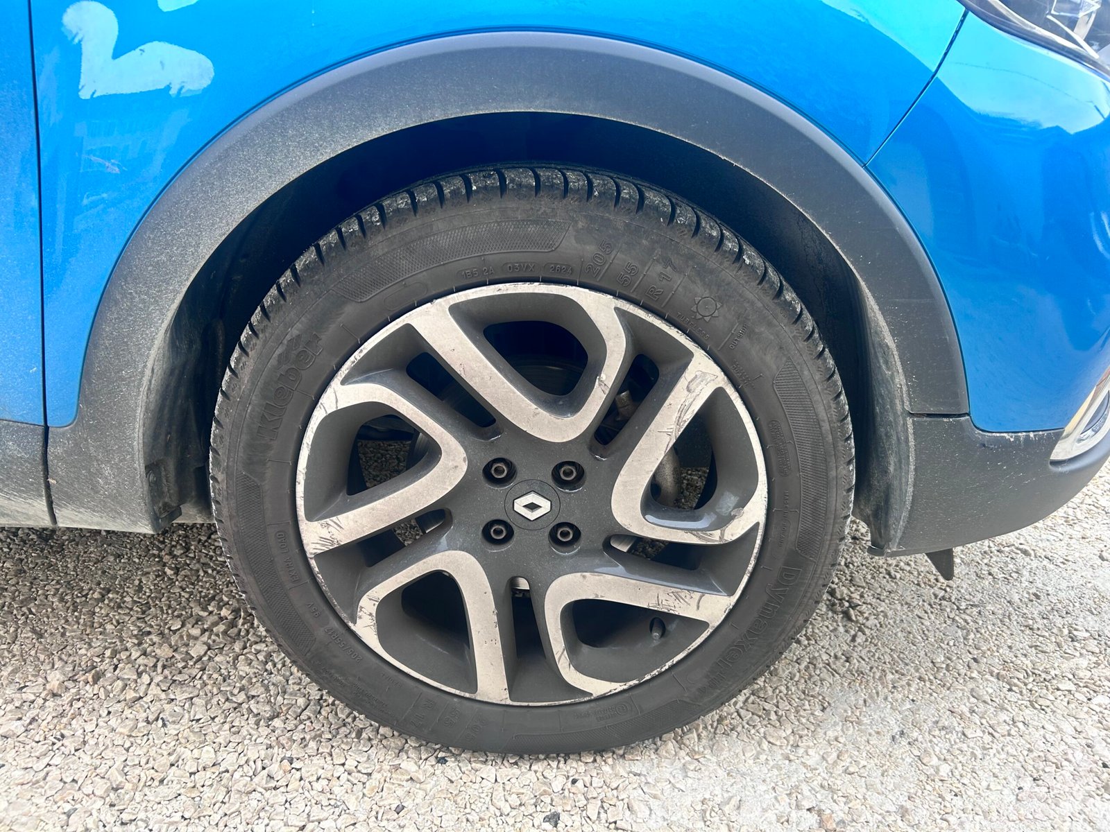 RENAULT CAPTURE 1.2 i 120 Ch “INTENS