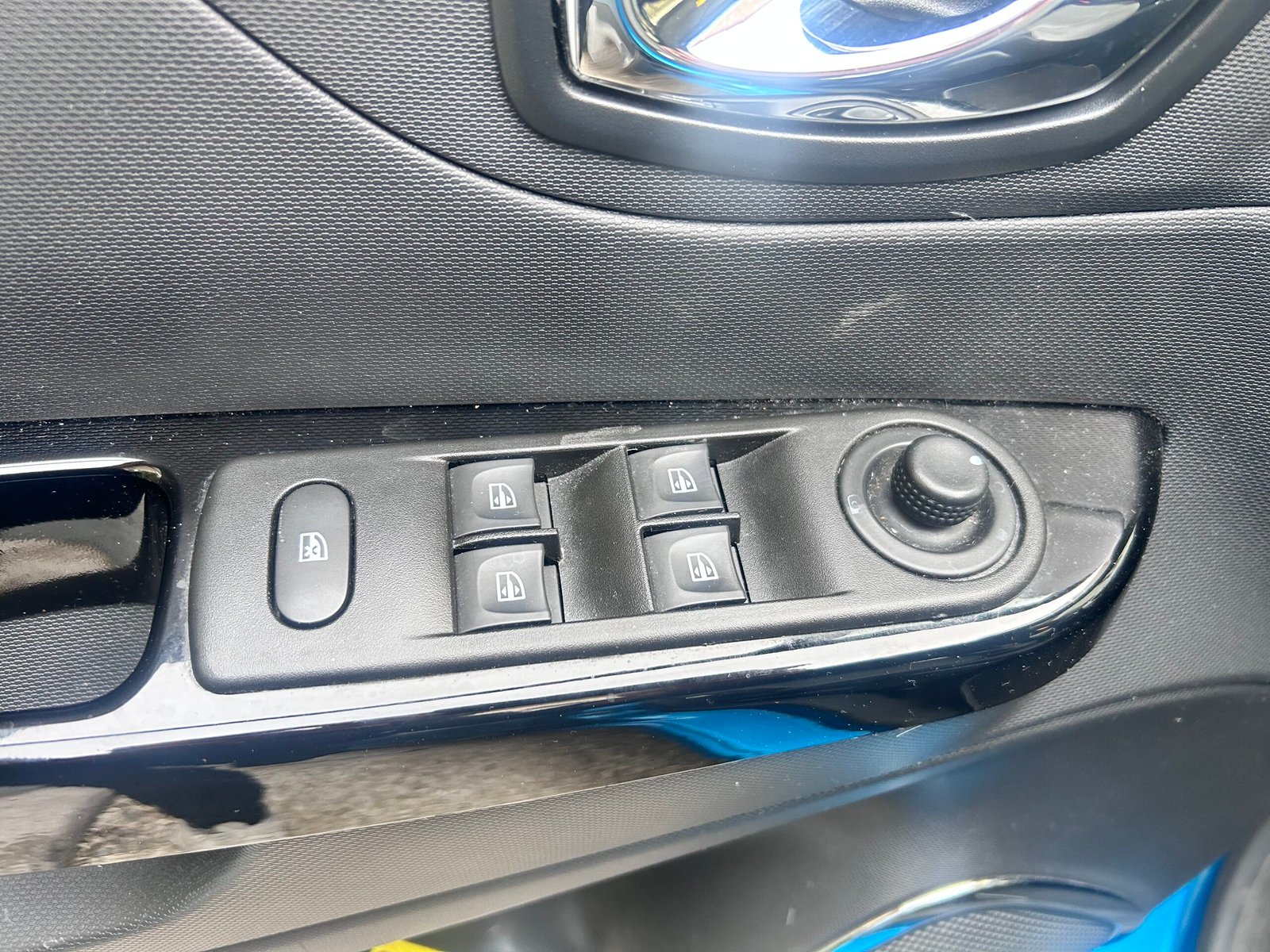 RENAULT CAPTURE 1.2 i 120 Ch “INTENS