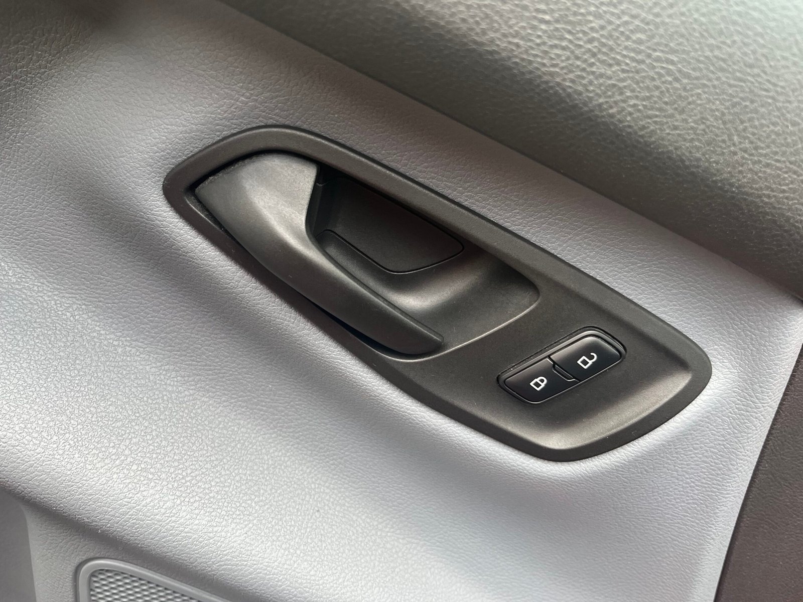 FORD TRANSIT CUSTOM 2.2 TDCI Turbo 100ch