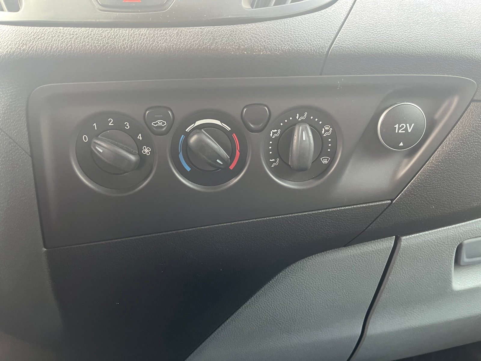 FORD TRANSIT CUSTOM 2.2 TDCI Turbo 100ch