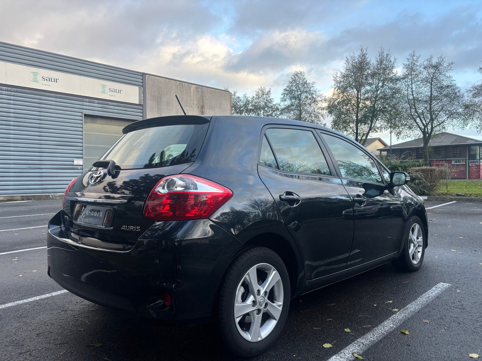 TOYOTA Auris (150) Phase 2 (Prod GB) 5 Portes 2.0 D-4D 126 cv