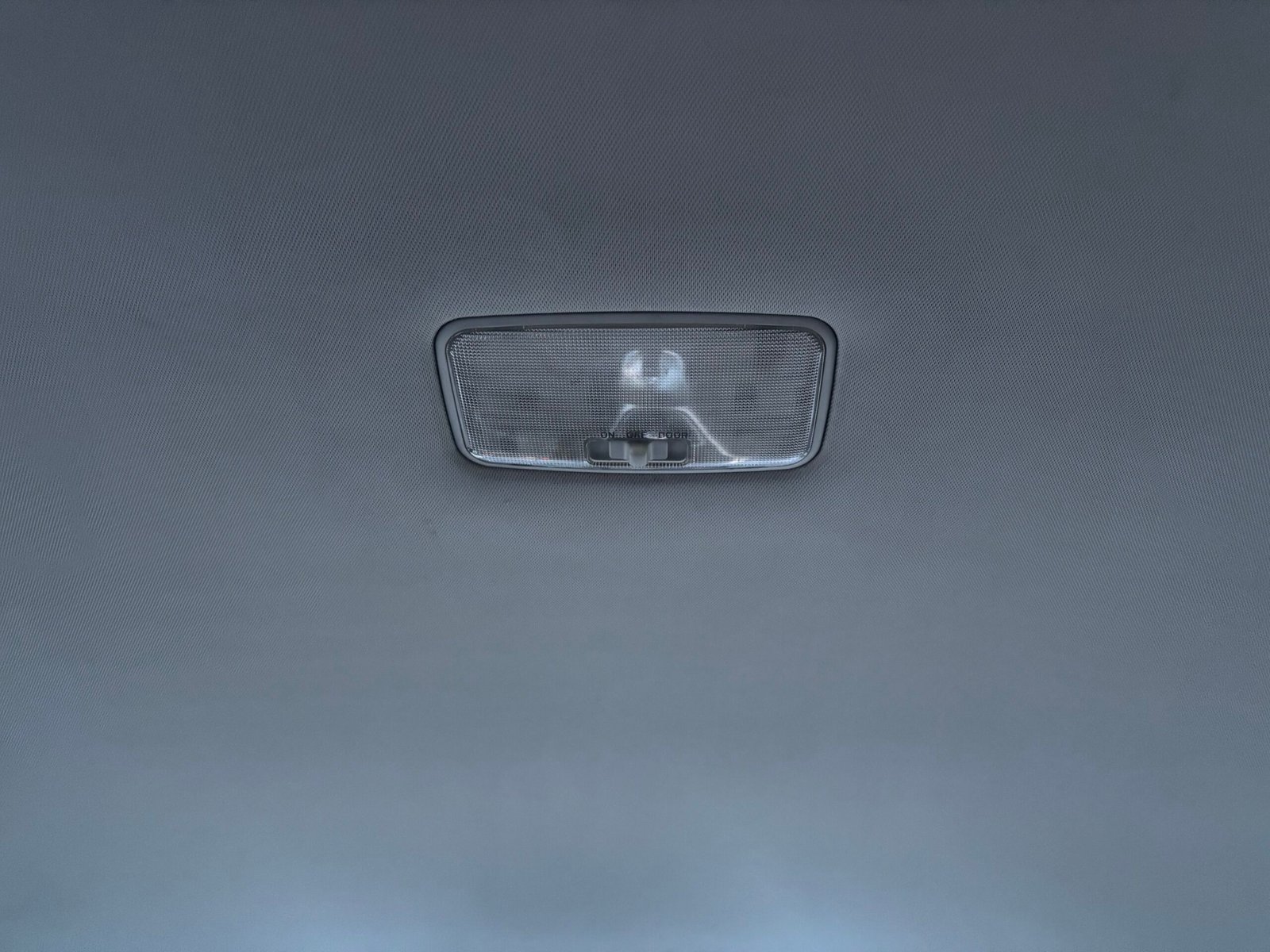 TOYOTA Auris (150) Phase 2 (Prod GB) 5 Portes 2.0 D-4D 126 cv