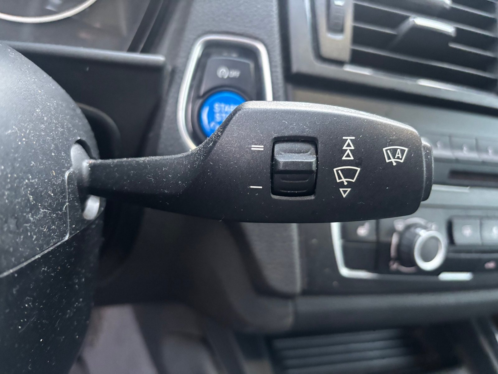 BMW Série 1 (F21) 3 portes 120d 2.0 d 16V DPF 184 cv Boîte auto