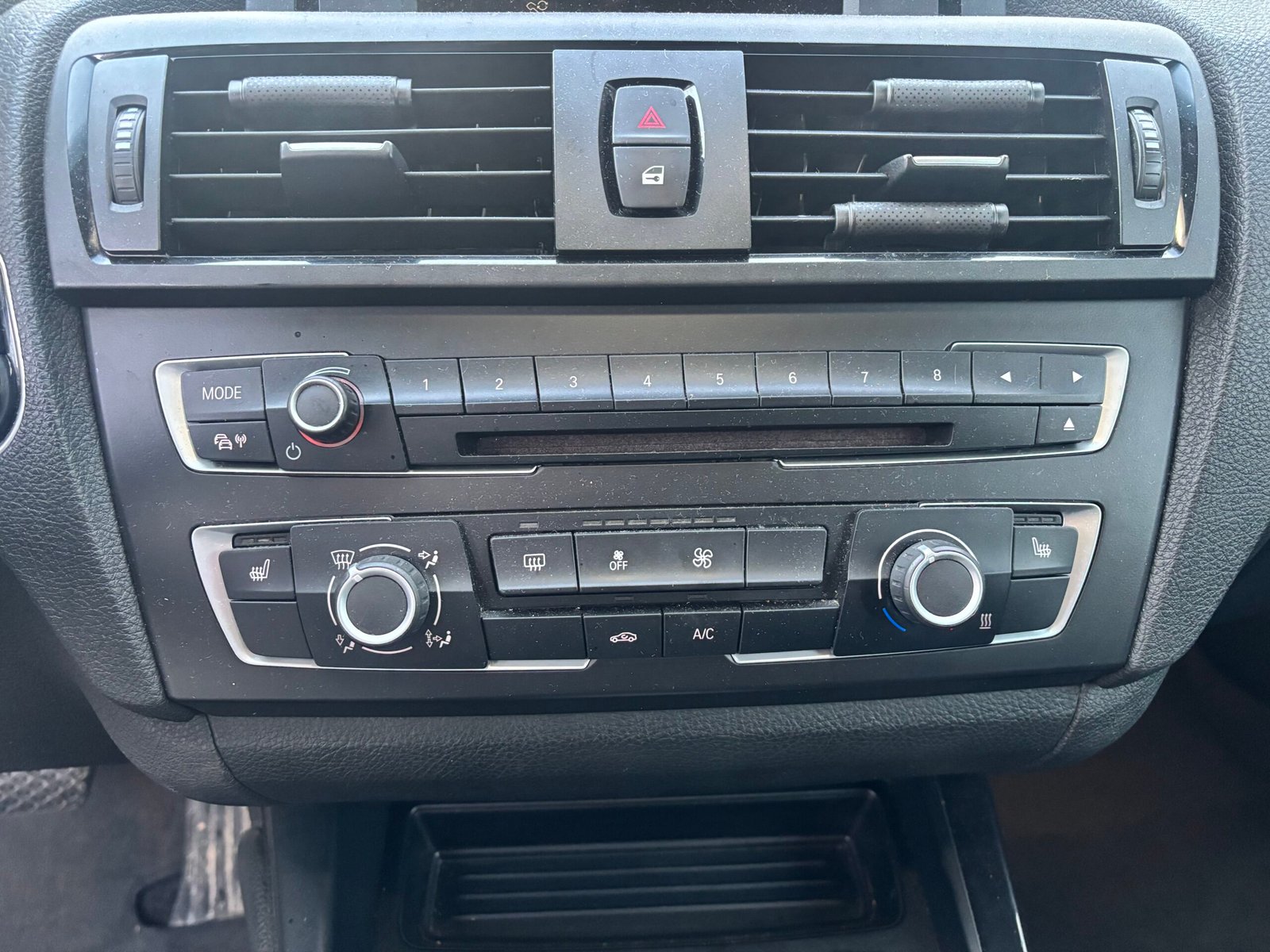 BMW Série 1 (F21) 3 portes 120d 2.0 d 16V DPF 184 cv Boîte auto