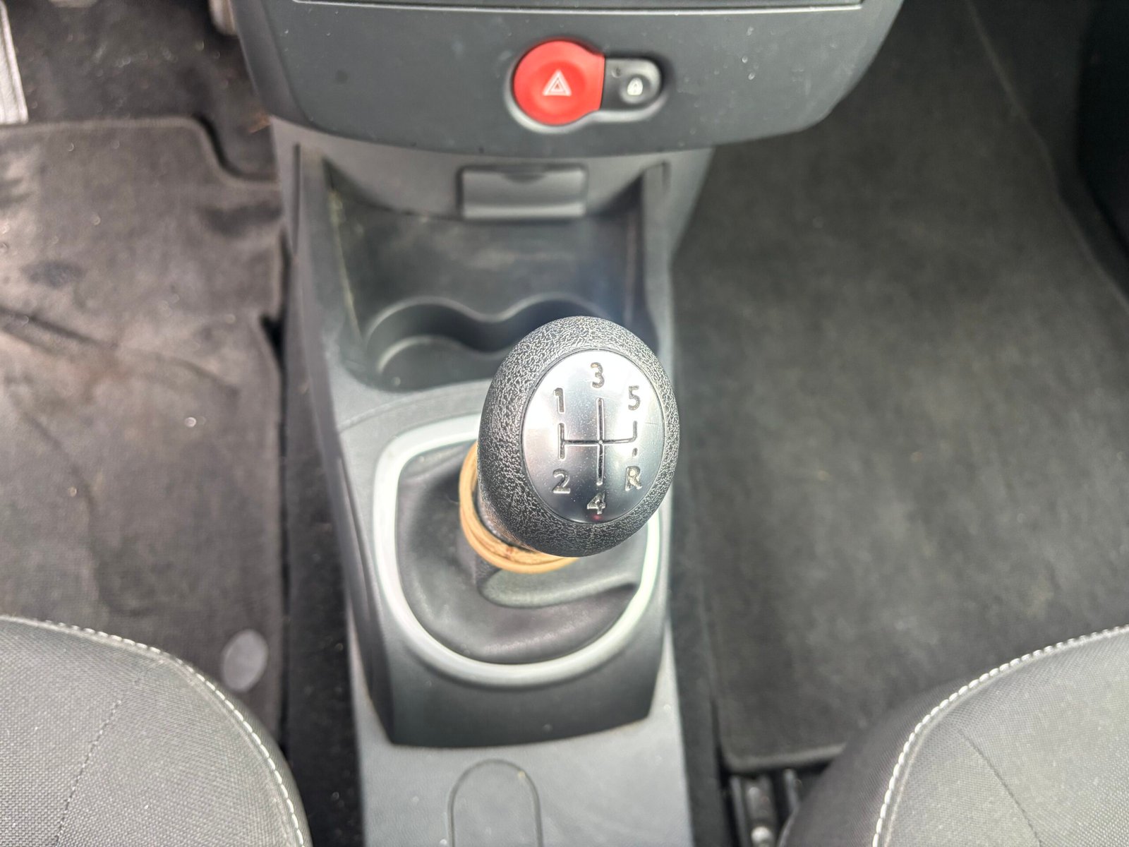 RENAULT Clio III Collection Alizé 3 Portes Phase 2 1.2 i 16V eco2 75 cv