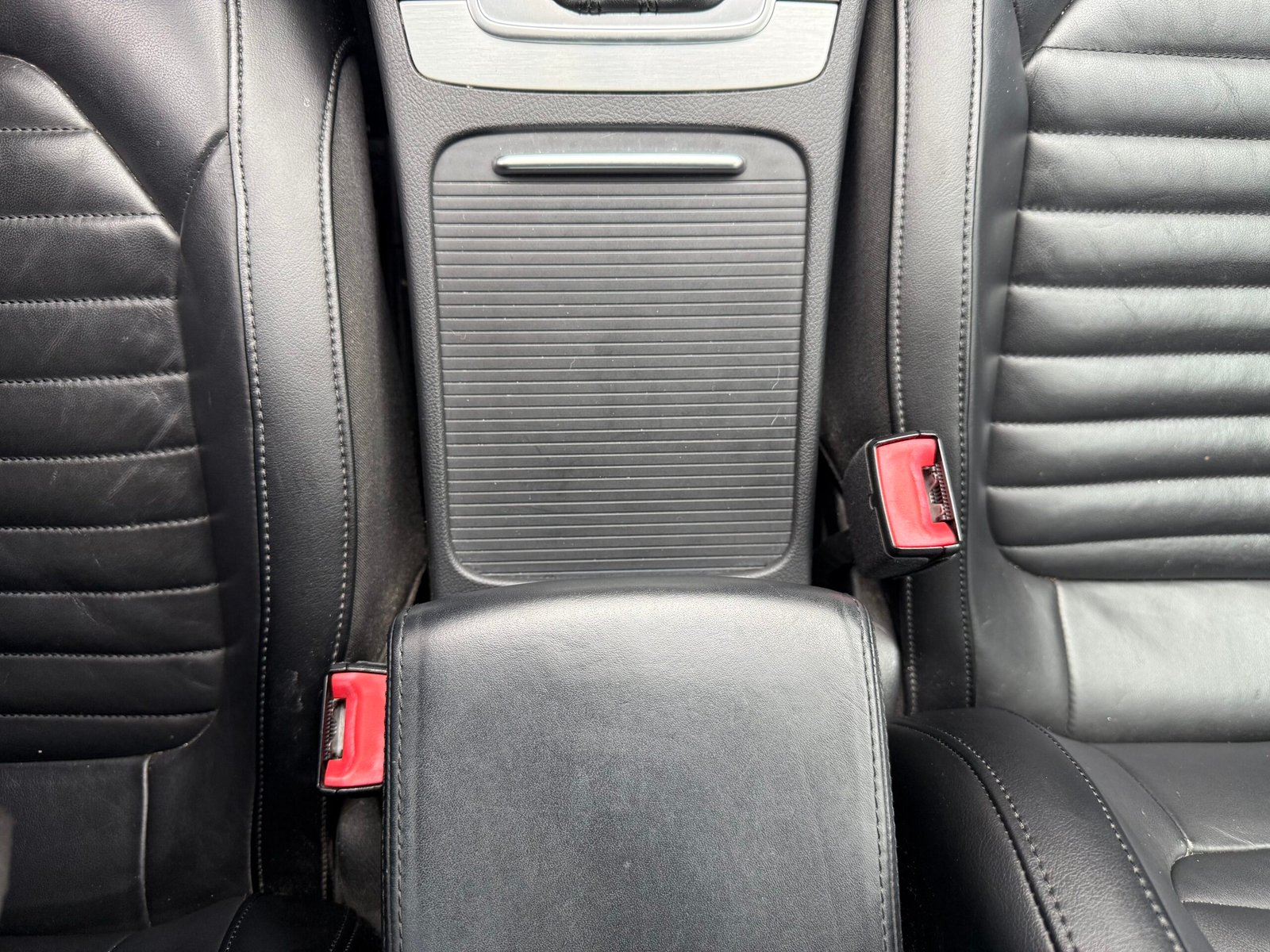 VOLKSWAGEN Passat (B7) « Carat » 2.0 TDI Bluemotion DSG6 140ch