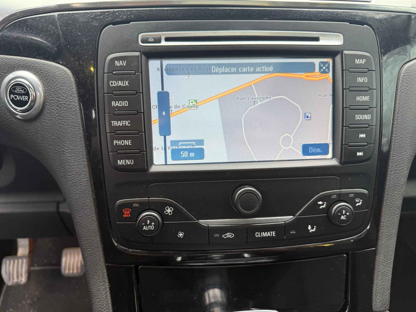 FORD S-Max Phase 2 2.0 TDCi FAP 136Ch finition « Titanium »