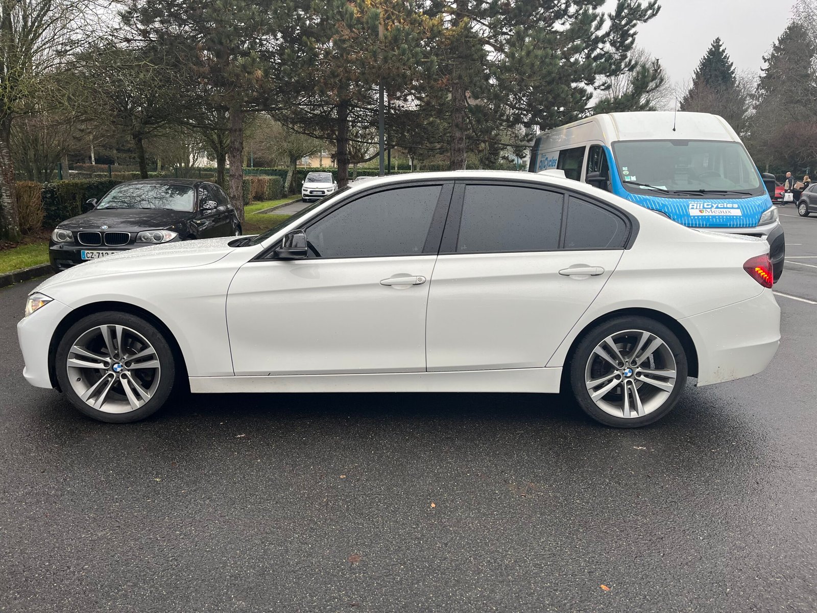 BMW Série 3 Pack Sport (F30) Berline 320i 2.0 16V 184 cv Boîte auto