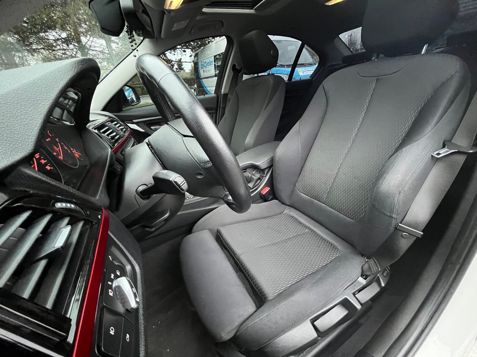 BMW Série 3 Pack Sport (F30) Berline 320i 2.0 16V 184 cv Boîte auto