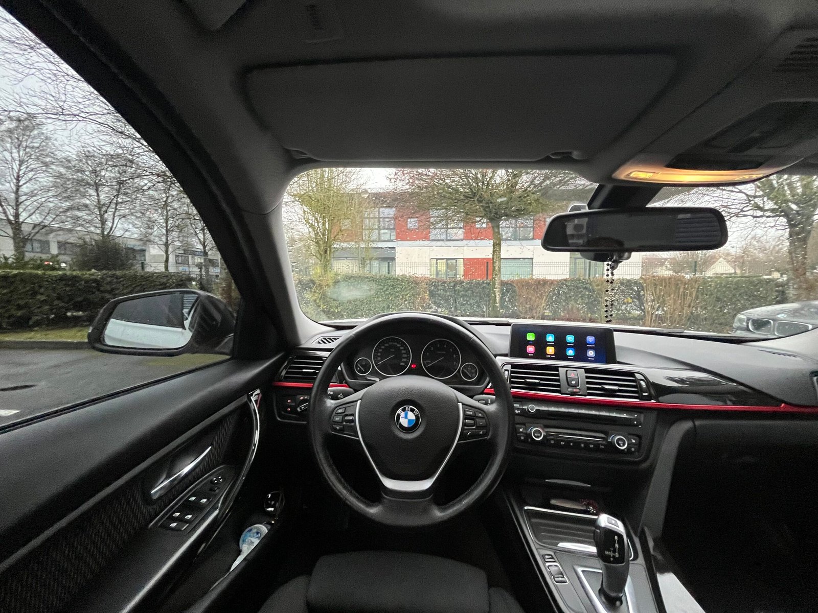 BMW Série 3 Pack Sport (F30) Berline 320i 2.0 16V 184 cv Boîte auto