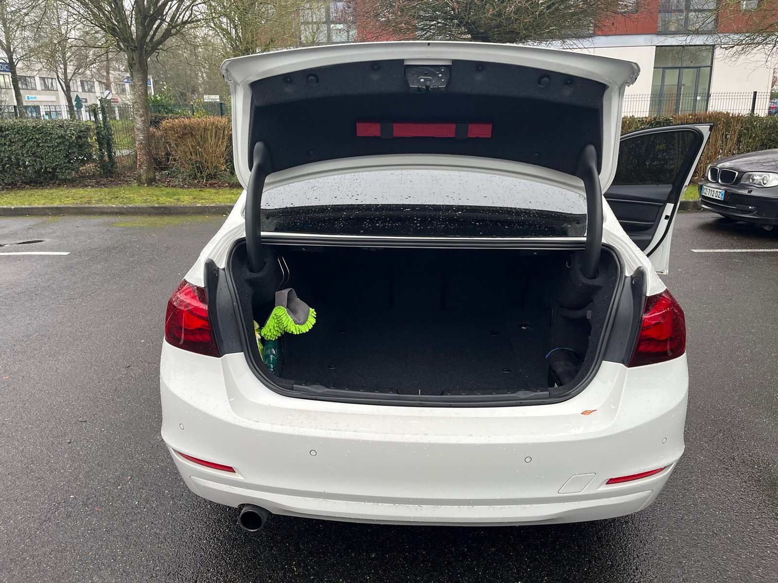 BMW Série 3 Pack Sport (F30) Berline 320i 2.0 16V 184 cv Boîte auto