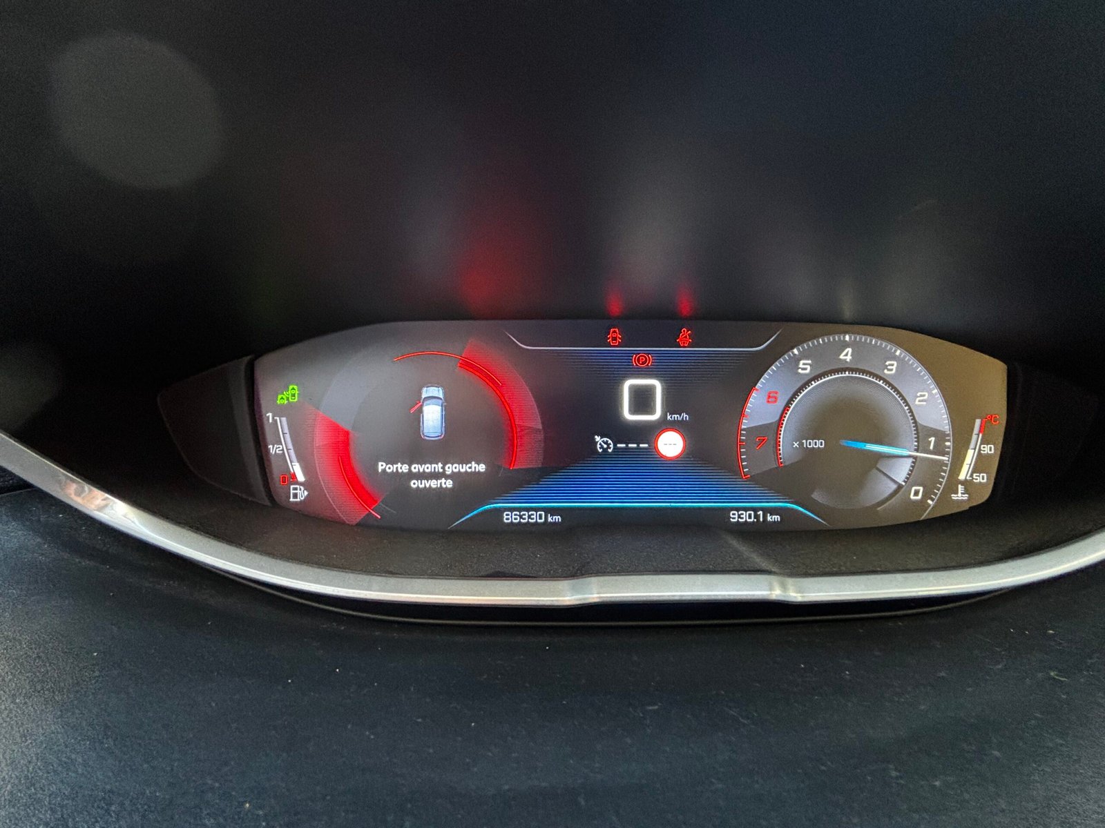 PEUGEOT 3008 II 1.2 i  S&S 130Ch “CROSSWAY”