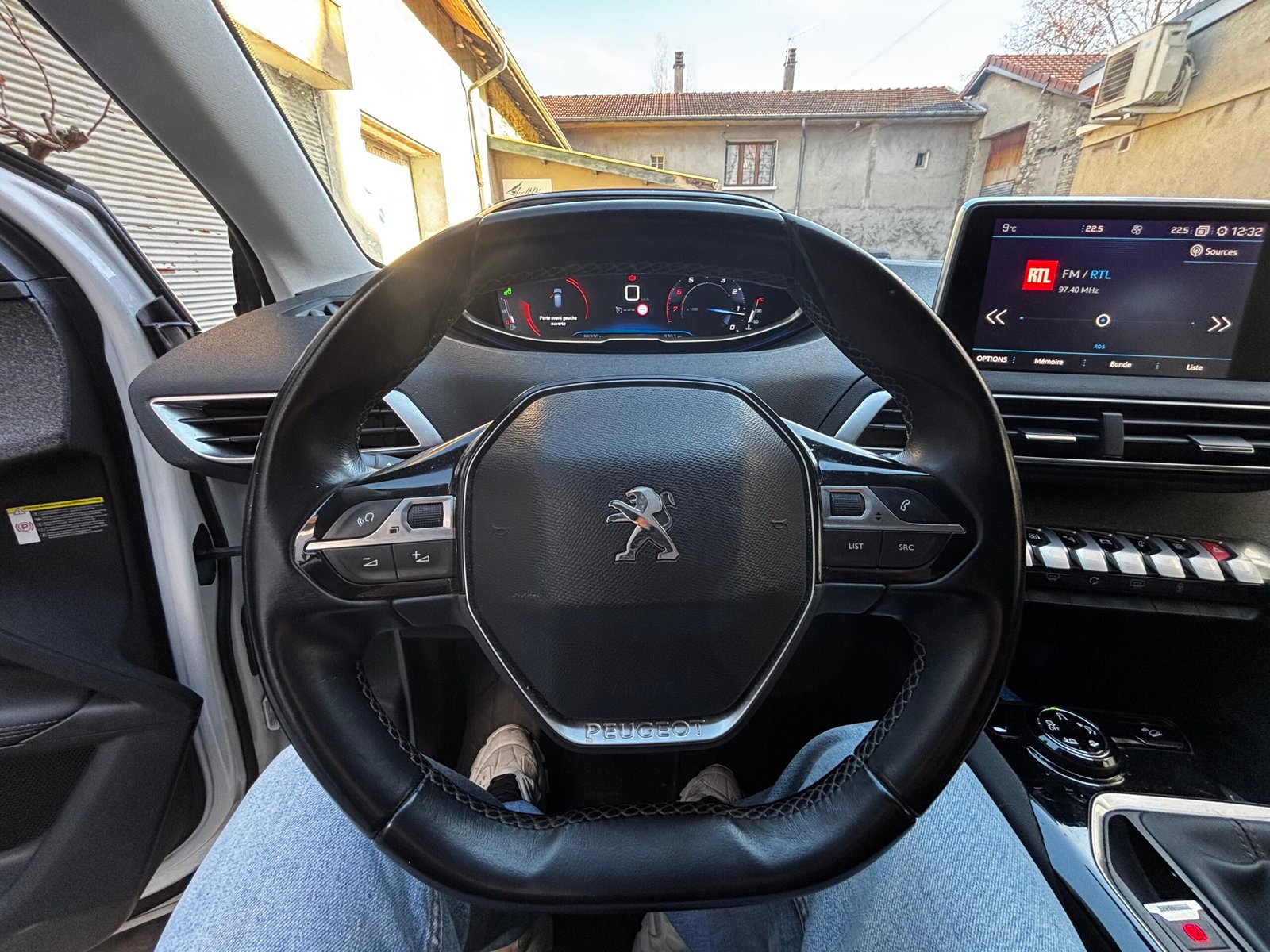 PEUGEOT 3008 II 1.2 i  S&S 130Ch “CROSSWAY”