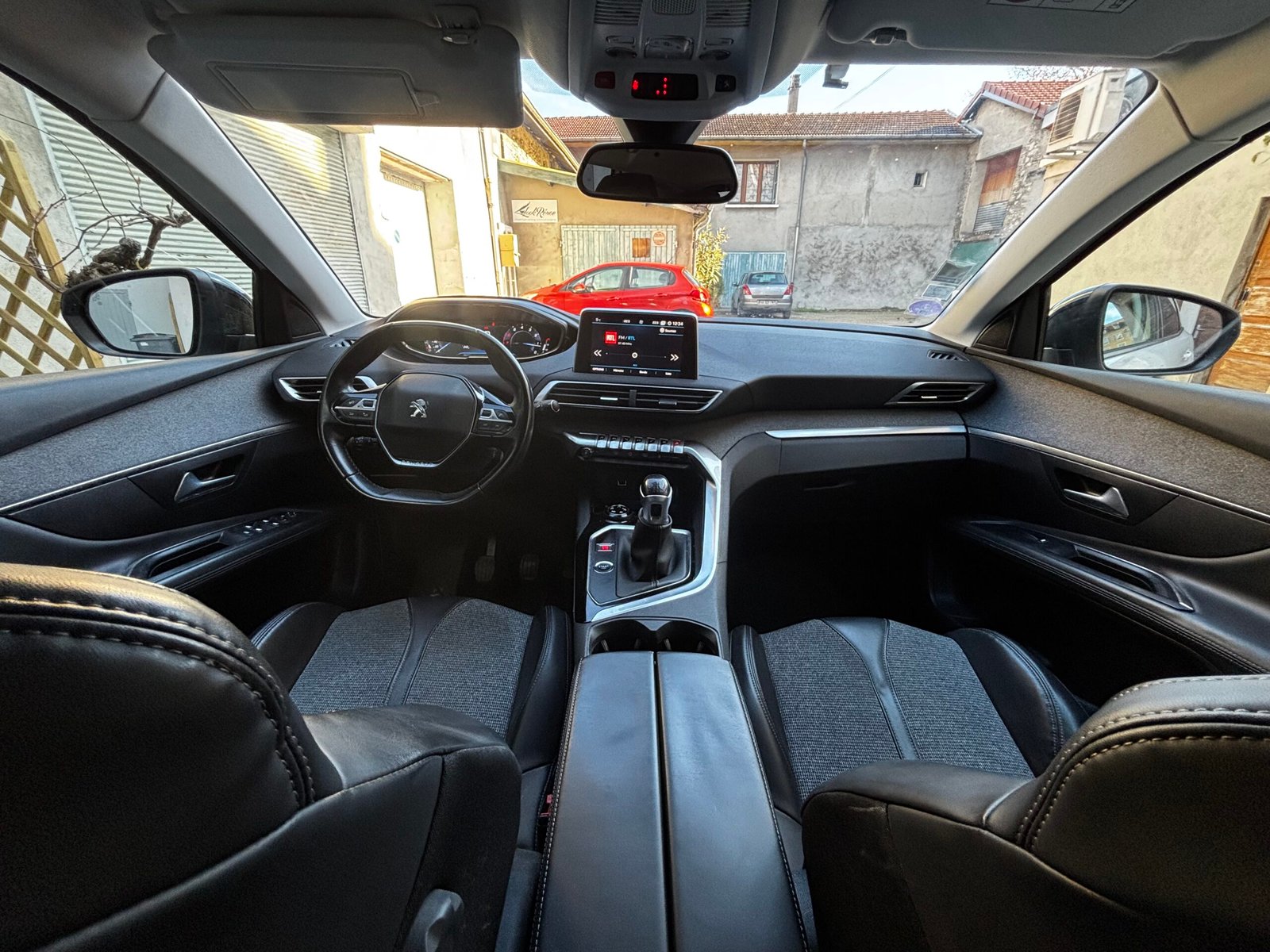 PEUGEOT 3008 II 1.2 i  S&S 130Ch “CROSSWAY”