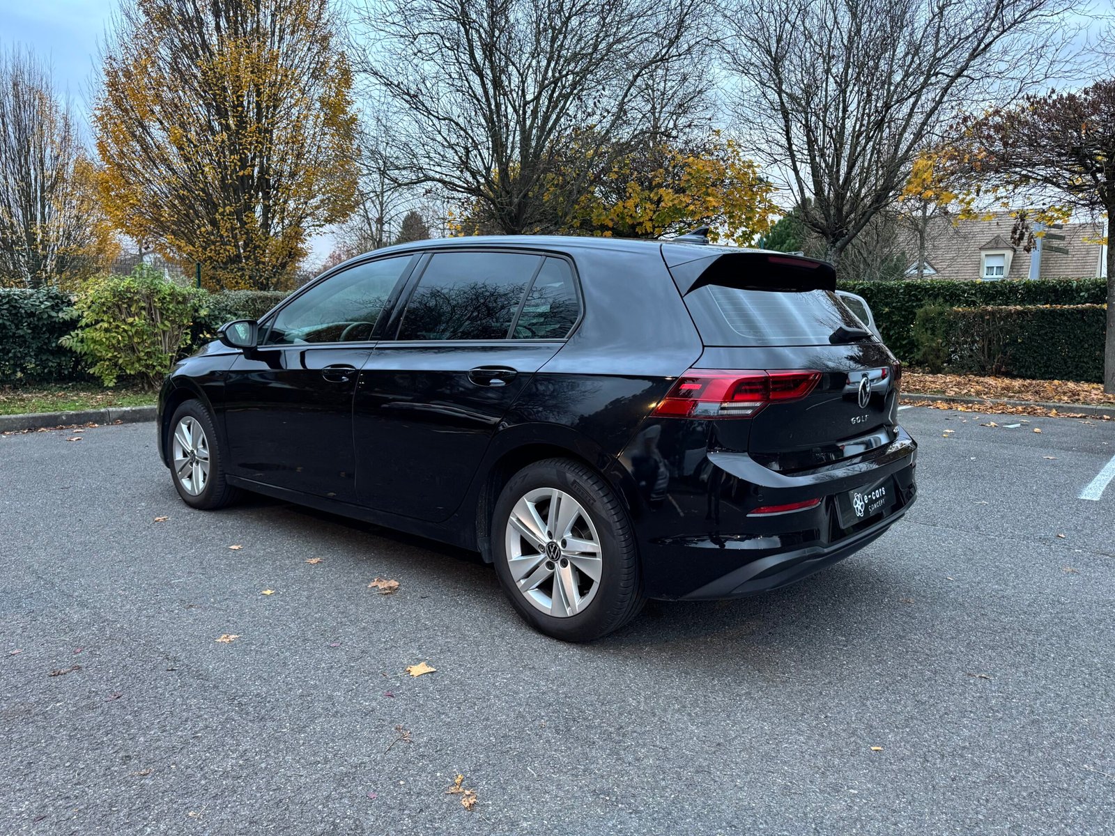 Volkswagen Golf VIII Life Business