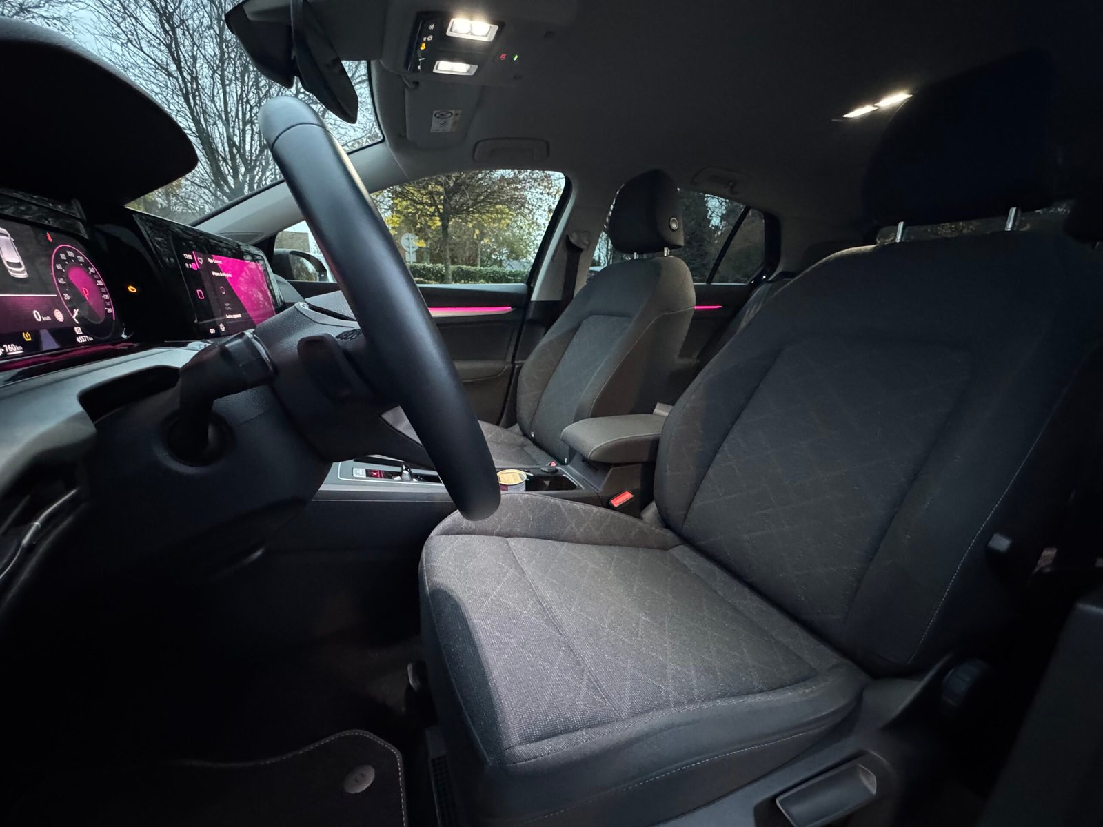 Volkswagen Golf VIII Life Business