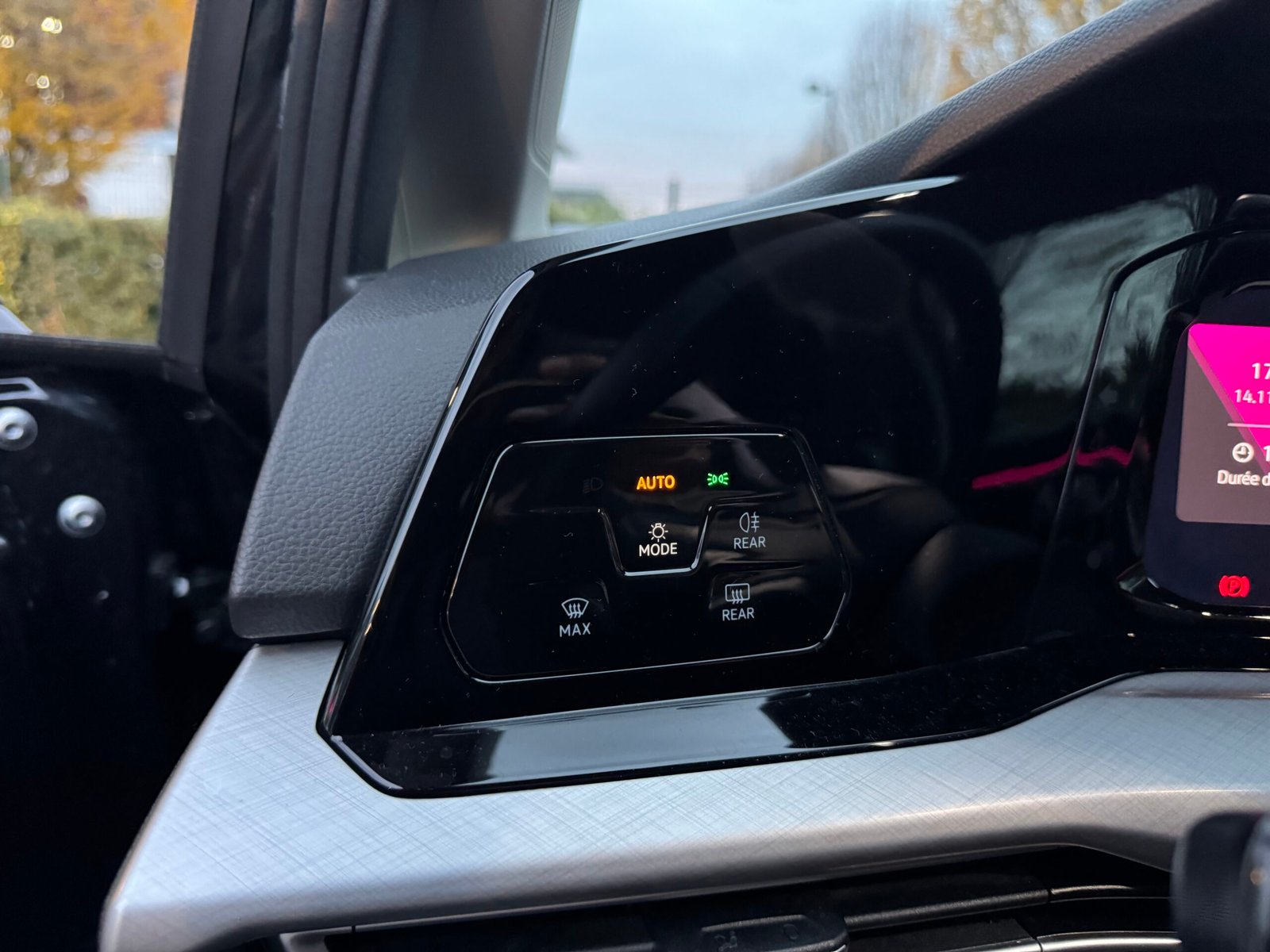 Volkswagen Golf VIII Life Business