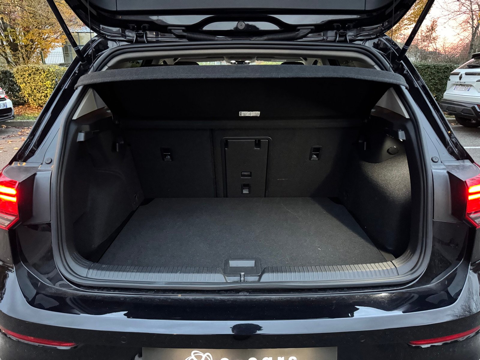 Volkswagen Golf VIII Life Business