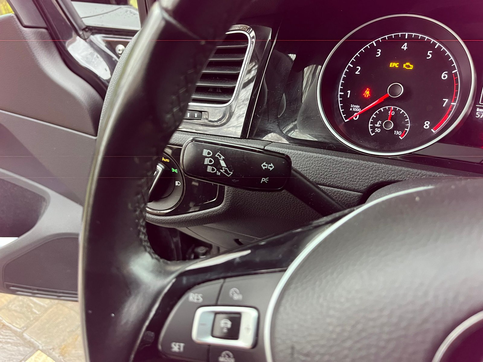 VOLKSWAGEN Golf VII 5 1.0 TSI 12V Blue Motion 110 cv