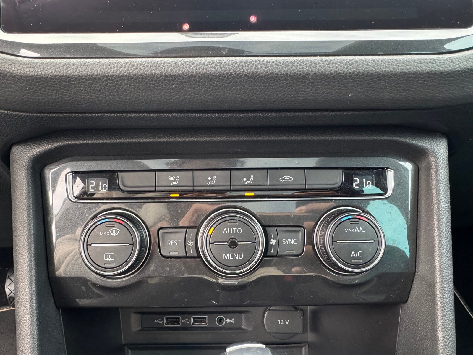 VOLKSWAGEN Tiguan II 1.5 TSI 16V GPF DSG7 150 cv Boîte auto