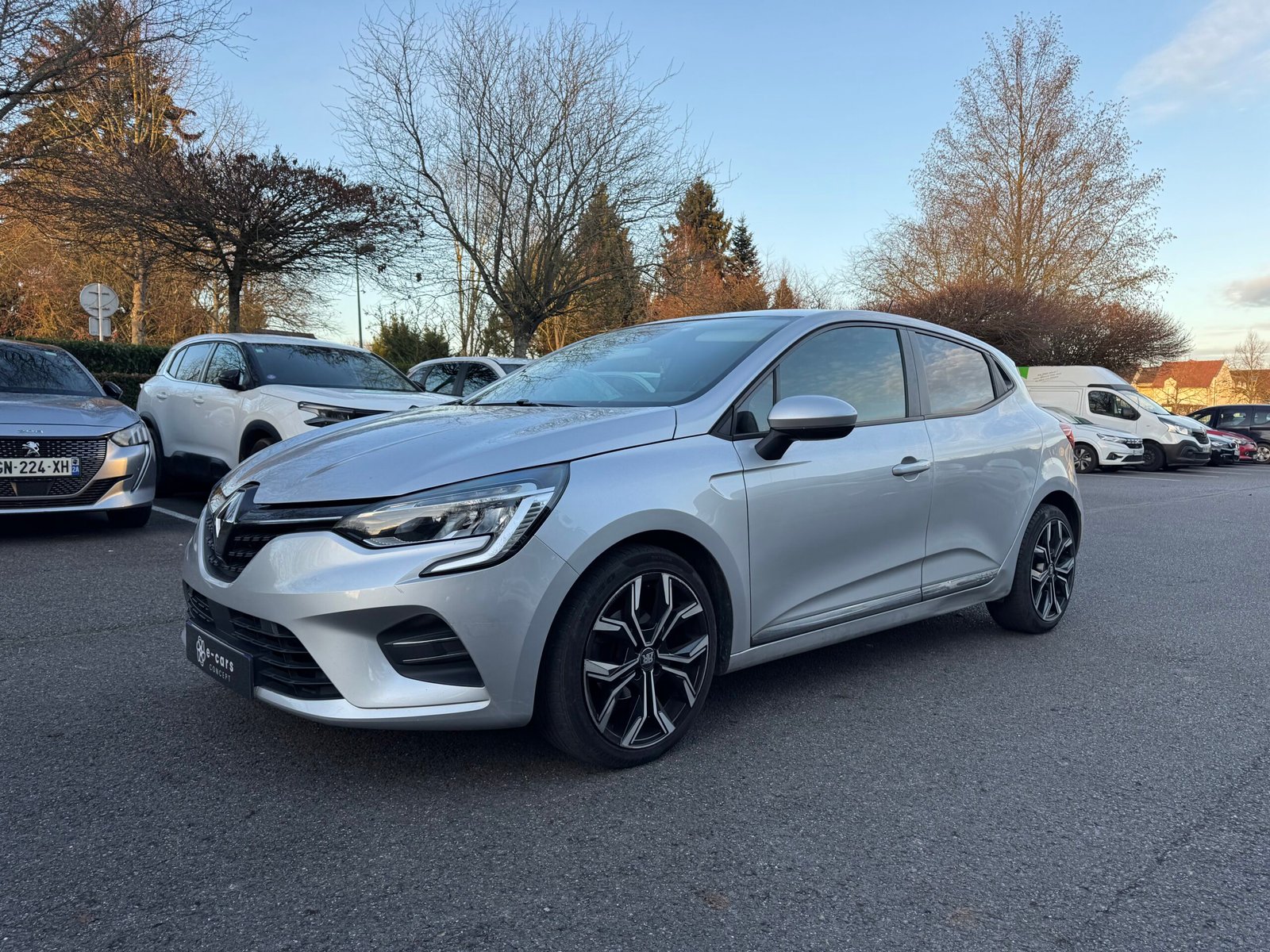 RENAULT Clio V 5 Portes 1.0 TCe 12V S&S 100 cv