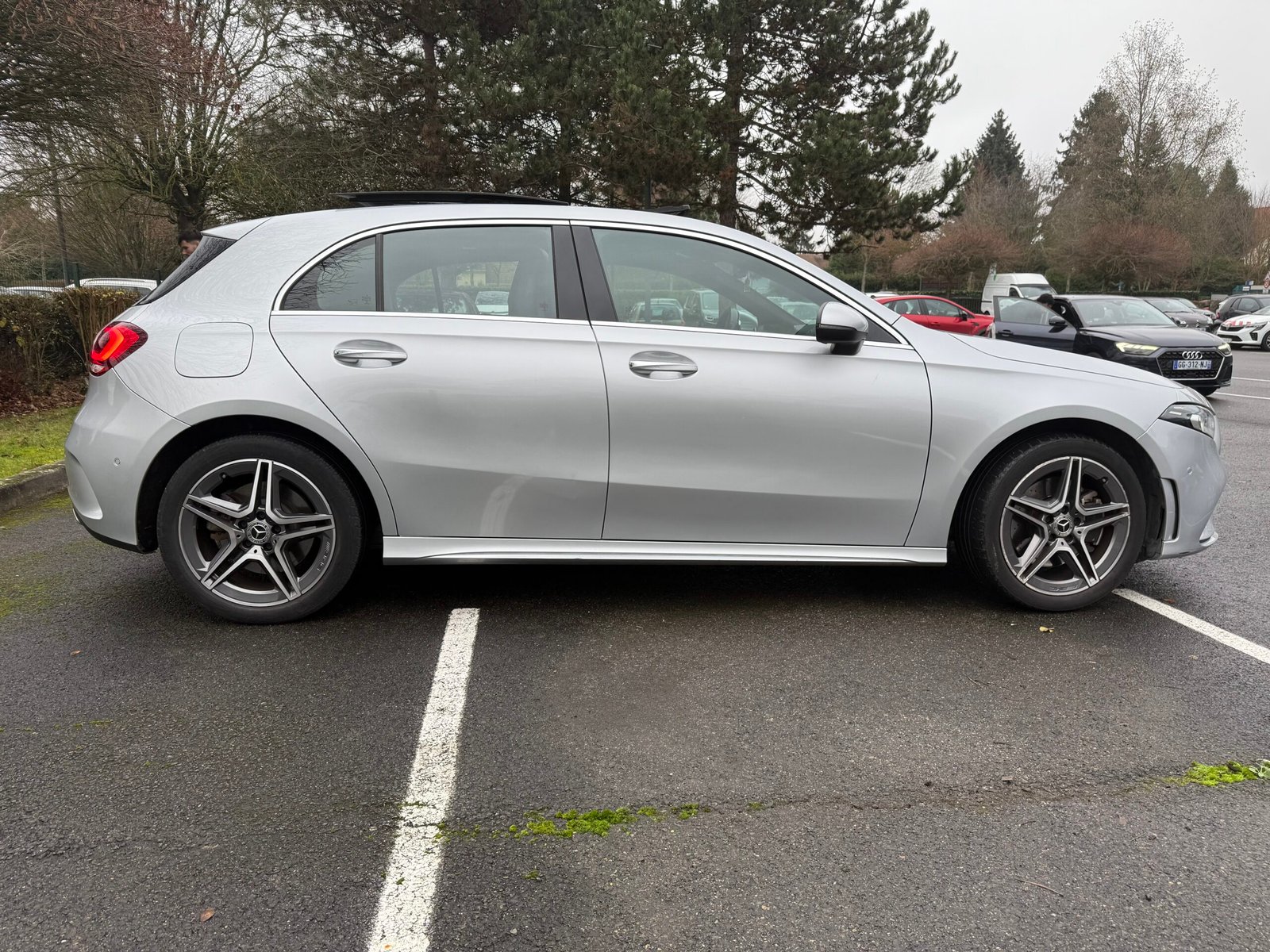 Mercedes-Benz Classe A 250e Toit ouvrant AMG Line 1.3 Ti 16V 218cv Boîte auto