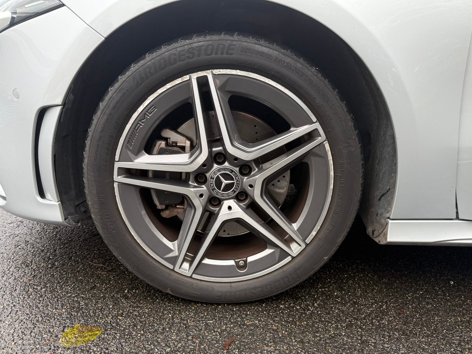 Mercedes-Benz Classe A 250e Toit ouvrant AMG Line 1.3 Ti 16V 218cv Boîte auto