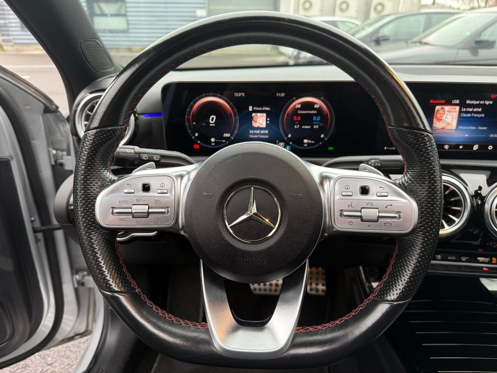 Mercedes-Benz Classe A 250e Toit ouvrant AMG Line 1.3 Ti 16V 218cv Boîte auto